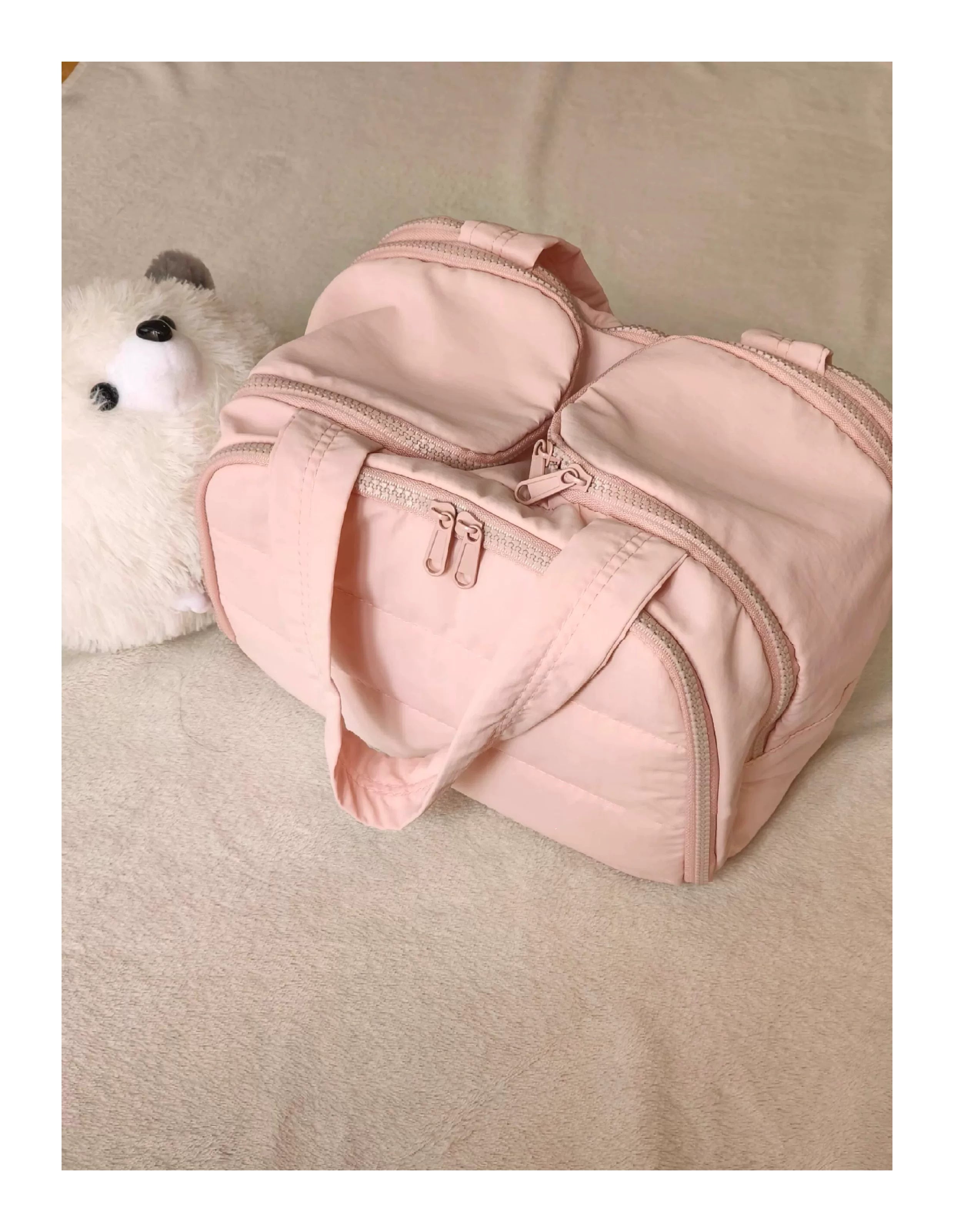 Fashionable and Simple 2025 New Style Makeup Bag, Large Capacity, Divided and Layered Toiletry Bag, Portable Travel Makeup Storage Bag