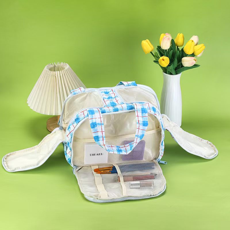 Fashionable and Simple 2025 New Style Makeup Bag, Large Capacity, Divided and Layered Toiletry Bag, Portable Travel Makeup Storage Bag