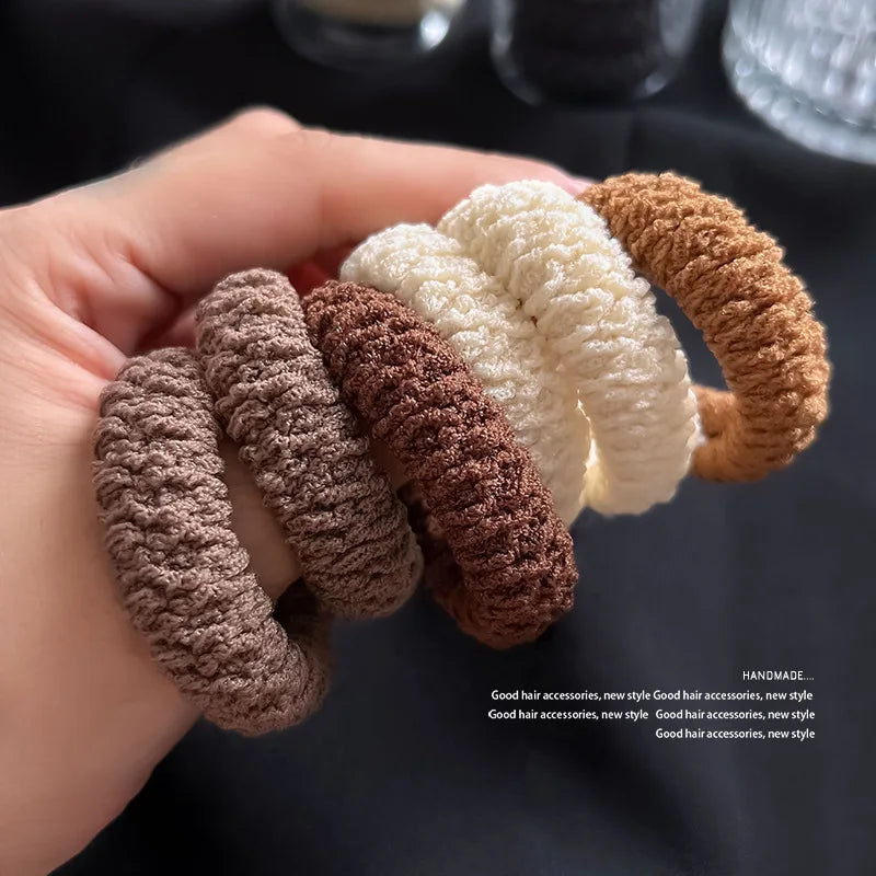 6pcs of Upgraded Wide and Thick Hair Ties, Fashionable for Ponytails and Buns, Made of Durable Elastic Material That Won'T Dama